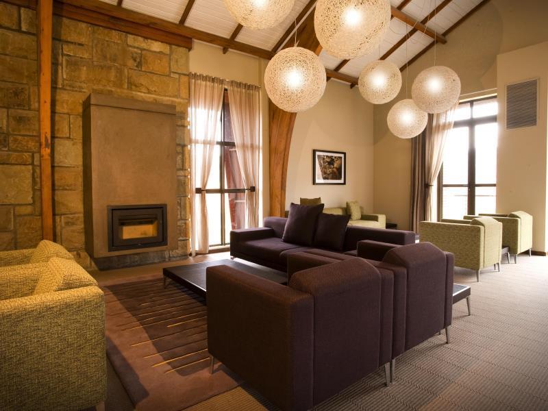 Golden Gate Hotel And Chalets Clarens Extérieur photo